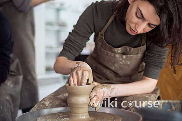 آموزش سفالگری و مجسمه‌سازی