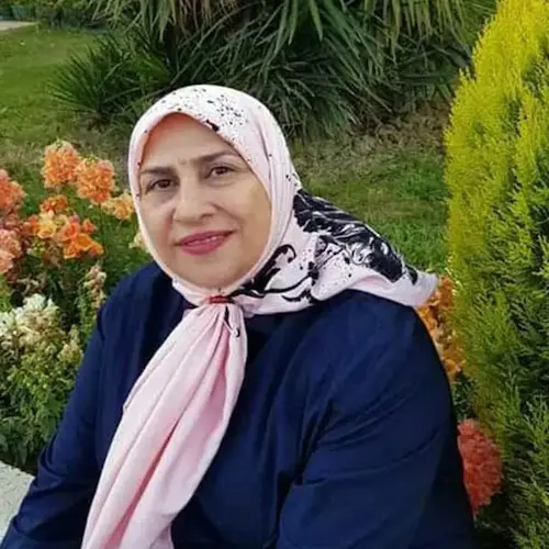 بتول محمدحسنی